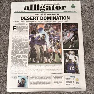 2006 UF Florida Gators Football National Championship Alligator Newspaper